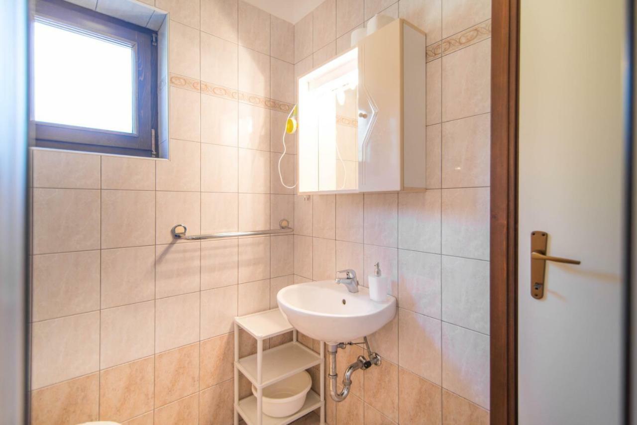 Apartments Ida Sveta Marina Drenje  Exterior photo